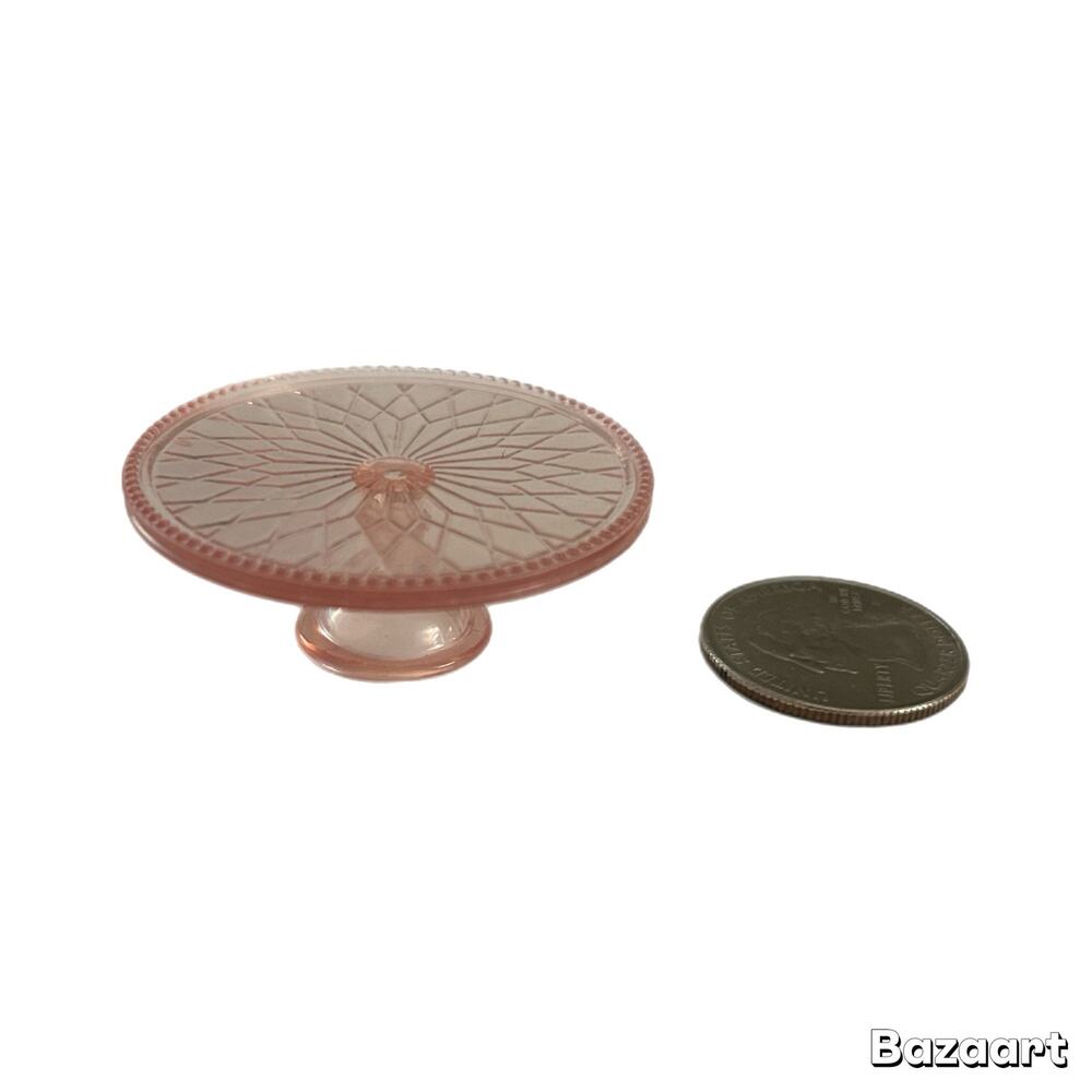 Miniverse Make It Mini Mini Cake Stand New Pink